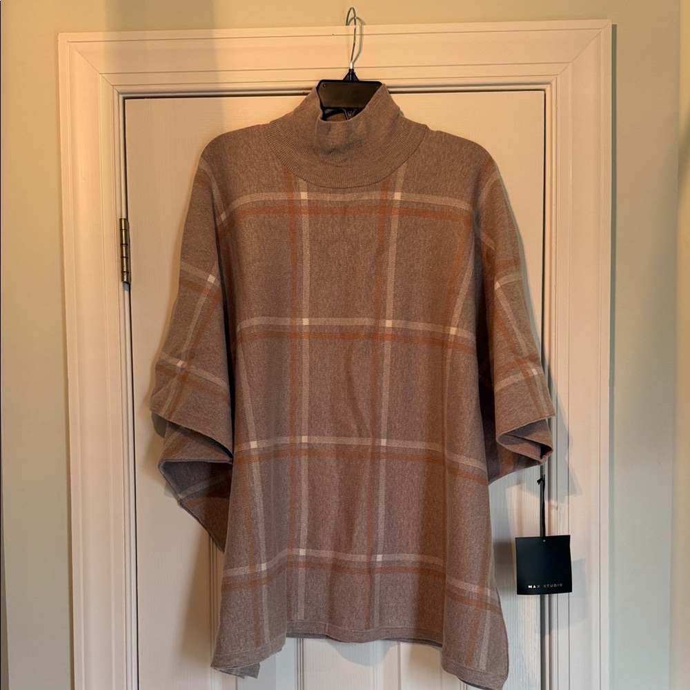 Max Studio Tan Plaid Sweater
